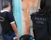 Polícia prende suspeito de extorsão e tráfico de drogas em Dores