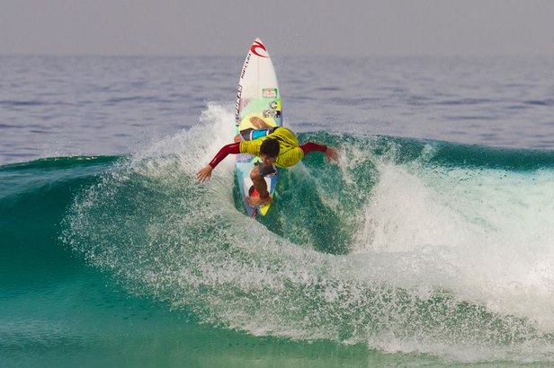 Bicampeão mundial Gabriel Medina tentará a vaga em Saquarema (Foto: Fernando Frazão)