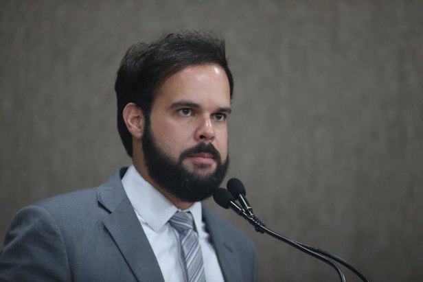 Foto: César de Oliveira