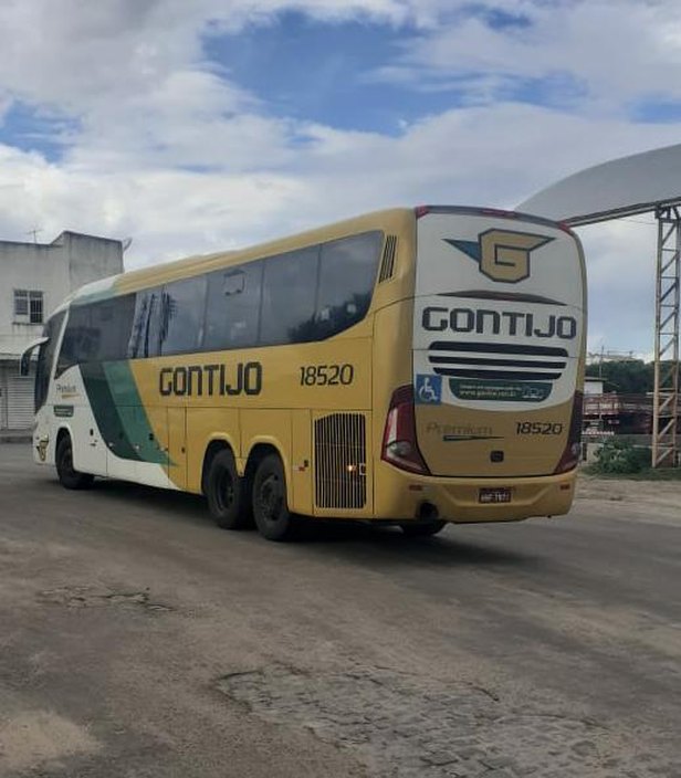 Foto: PM/SE Ônibus desembarcaria passageiros em Itabaiana