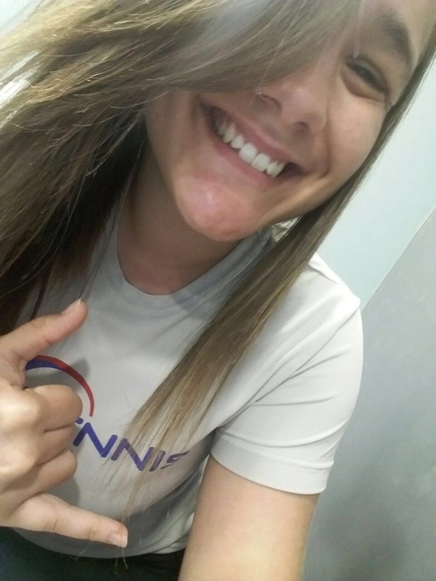 A jovem morreu ainda no local do acidente Foto: Whatsapp